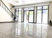 大面寬辦公室有冷氣 大面寬辦公室有冷氣