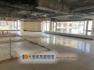 大面寬三角窗辦公大樓 大面寬三角窗辦公大樓